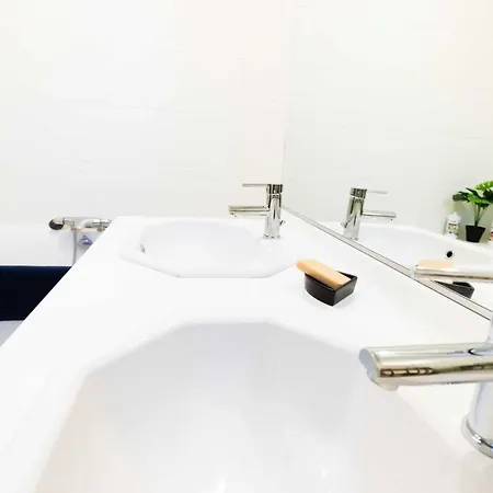 Holiday home Cecile - Climatisee Avec Jardin Et Parking