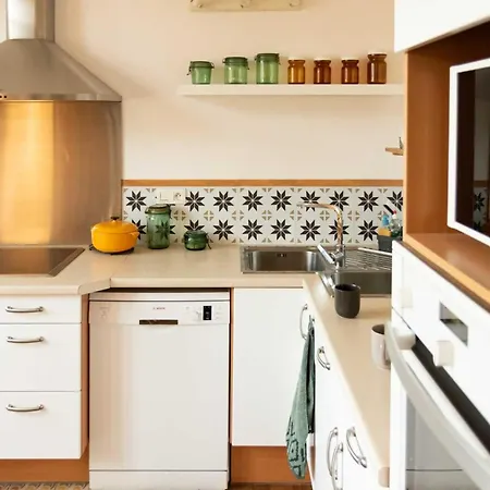 Cecile - Climatisee Avec Jardin Et Parking Holiday home